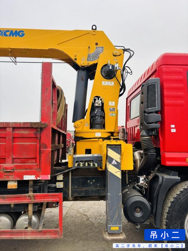 Buy XCMG 12M Used Crane / 3