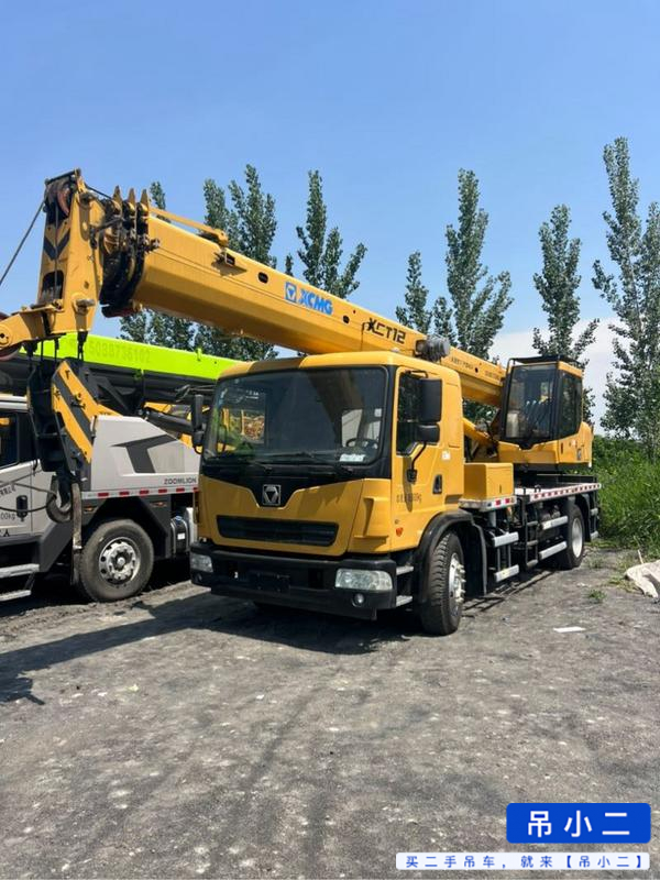 Buy XCMG 12T Used Crane / 2
