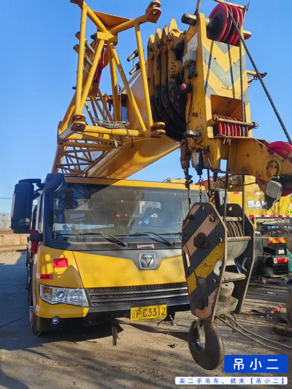 Buy XCMG 25XC Used Crane / 3