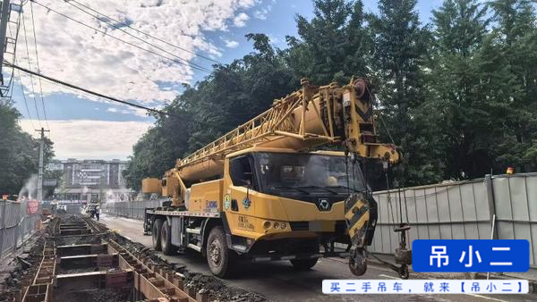 Buy XCMG 20K5C Used Crane / 2