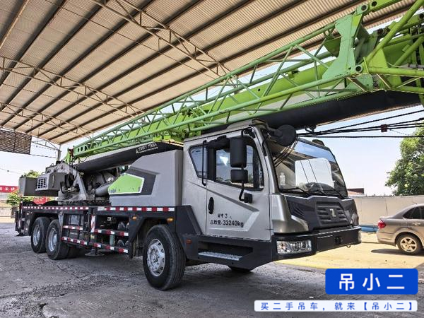 Buy Zoomlion ZTC251VE562 Used Crane