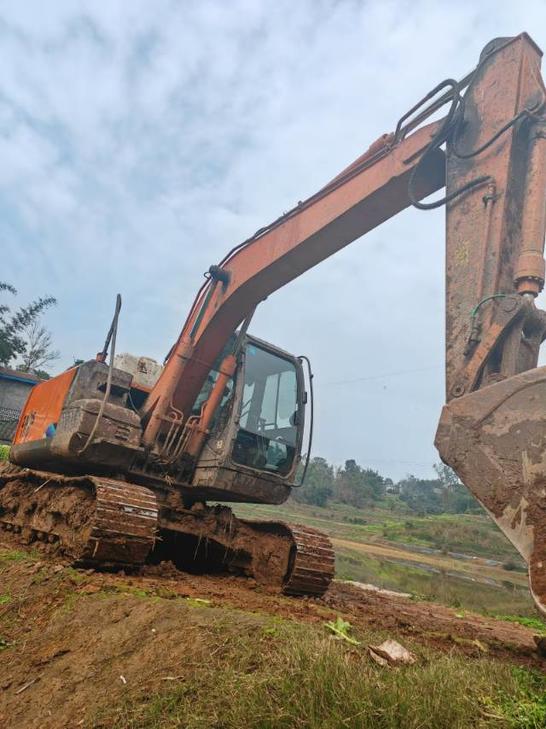 Buy Hitachi ZX120-3 Used Excavator / 1