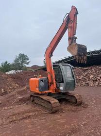 Buy Hitachi ZX70-5G Used Excavator / 3 Buy Hitachi ZX70-5G Used Excavator / 3