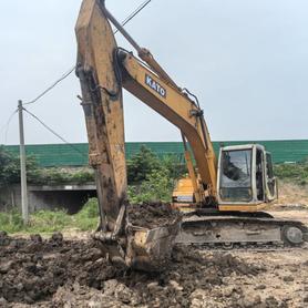 Buy Kato HD820III Used Excavator / 12 Buy Kato HD820III Used Excavator / 12