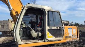 Buy Kato HD820III Used Excavator / 4 Buy Kato HD820III Used Excavator / 4