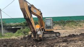 Buy Kato HD820III Used Excavator / 13 Buy Kato HD820III Used Excavator / 13