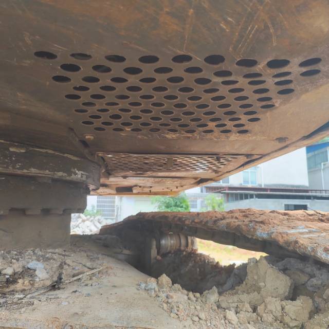 Buy Sumitomo 240-6 Used Excavator / 6