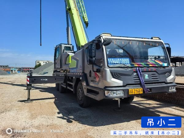 Buy Zoomlion ZTC251VE562 Used Crane / 2