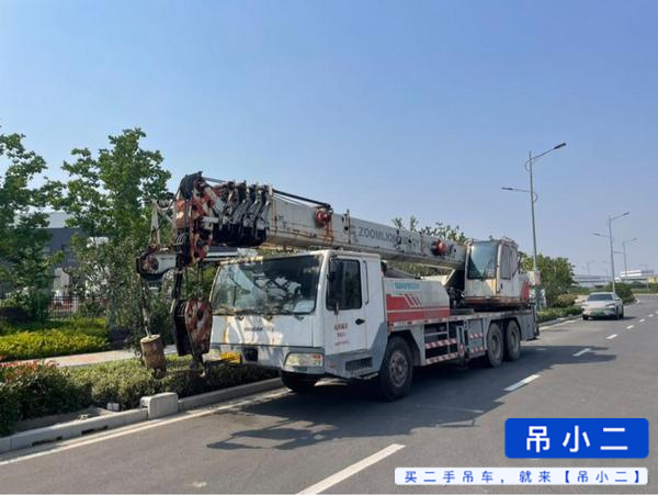شراء رافعة Zoomlion QY25V531 مستعملة / 2