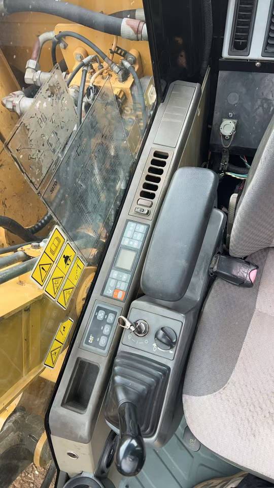 Buy Caterpillar 307E Used Excavator / 9