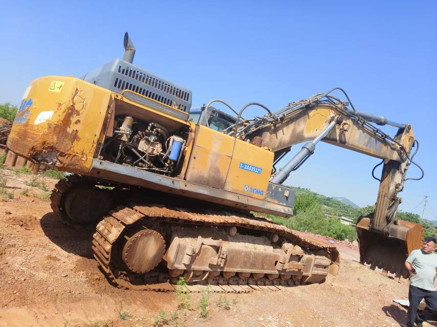 Buy XCMG XE490DK Used Excavator / 11 Buy XCMG XE490DK Used Excavator / 11