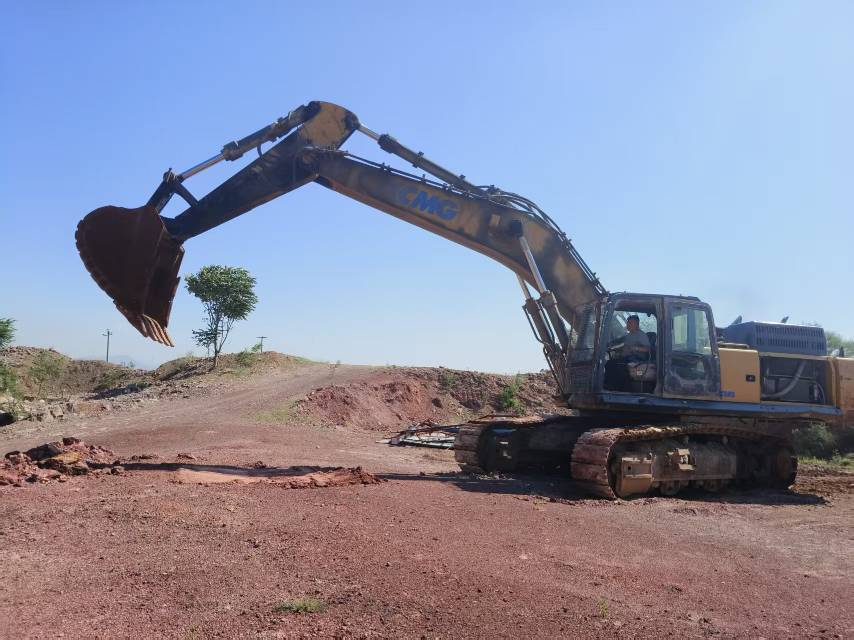 Buy XCMG XE490DK Used Excavator / 4 Buy XCMG XE490DK Used Excavator / 4