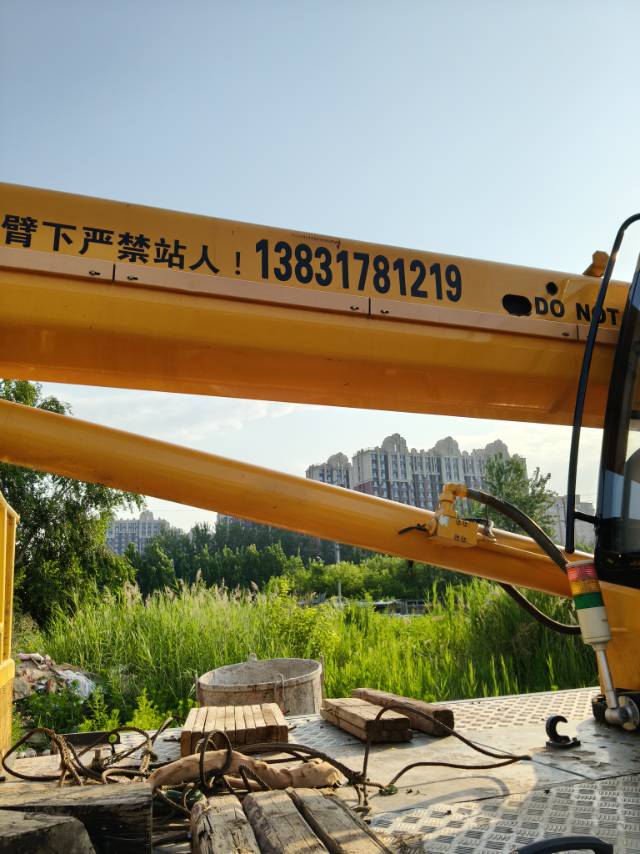Buy XCMG XCT8L4 Used Crane / 4