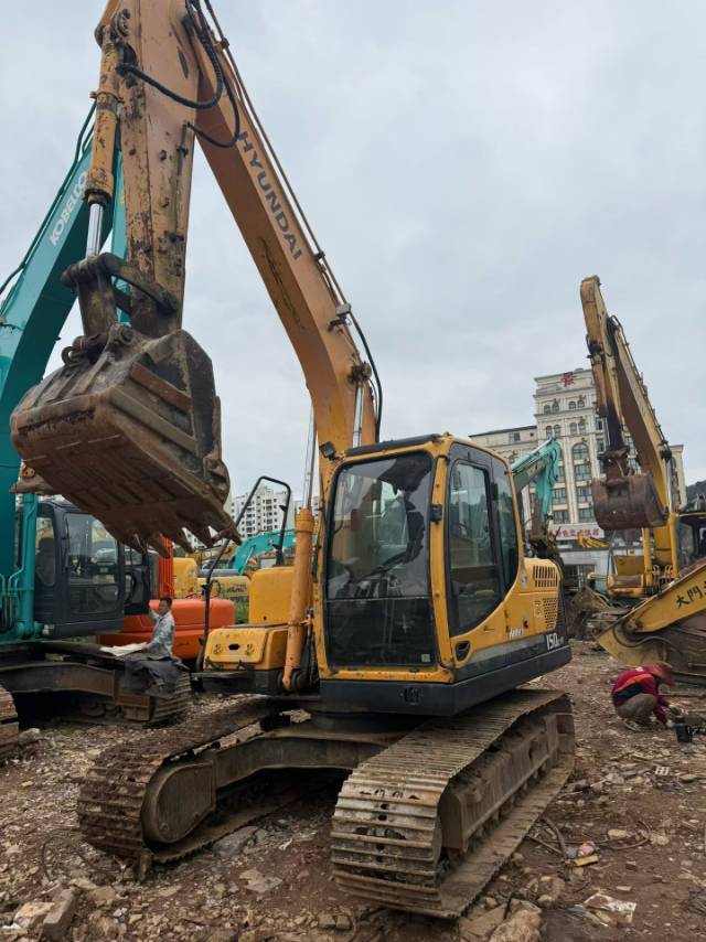 Buy Hyundai R150LVS Used Excavator / 9