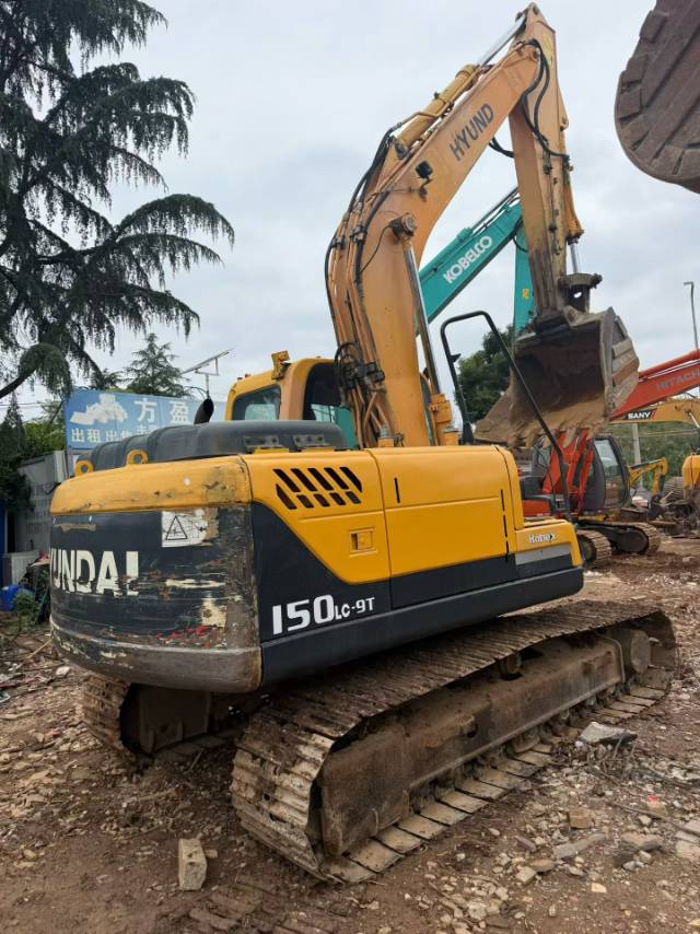 Buy Hyundai R150LVS Used Excavator / 8