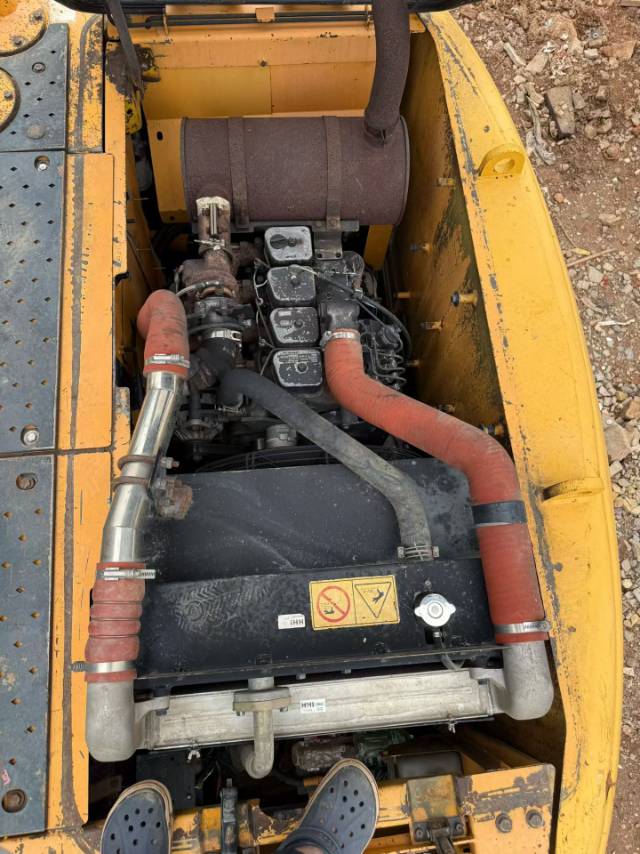 Buy Hyundai R150LVS Used Excavator / 5