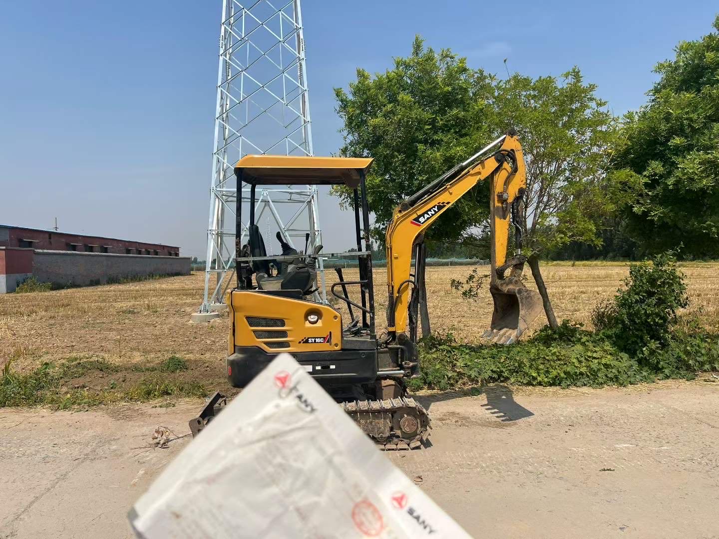 Buy Sany SY16C Used Excavator / 1