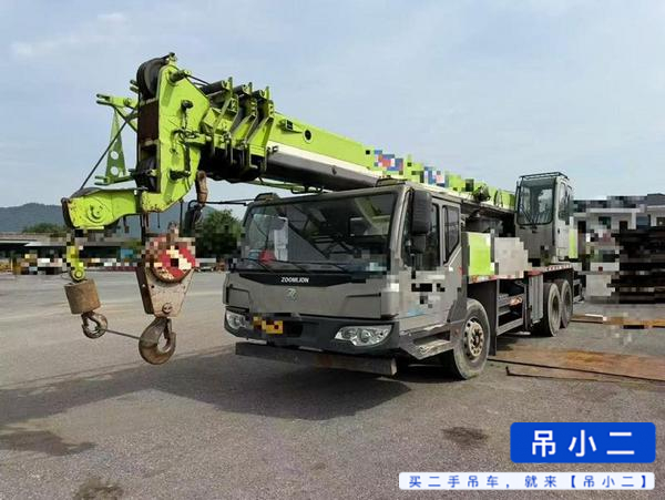 Buy Zoomlion 16V Used Crane