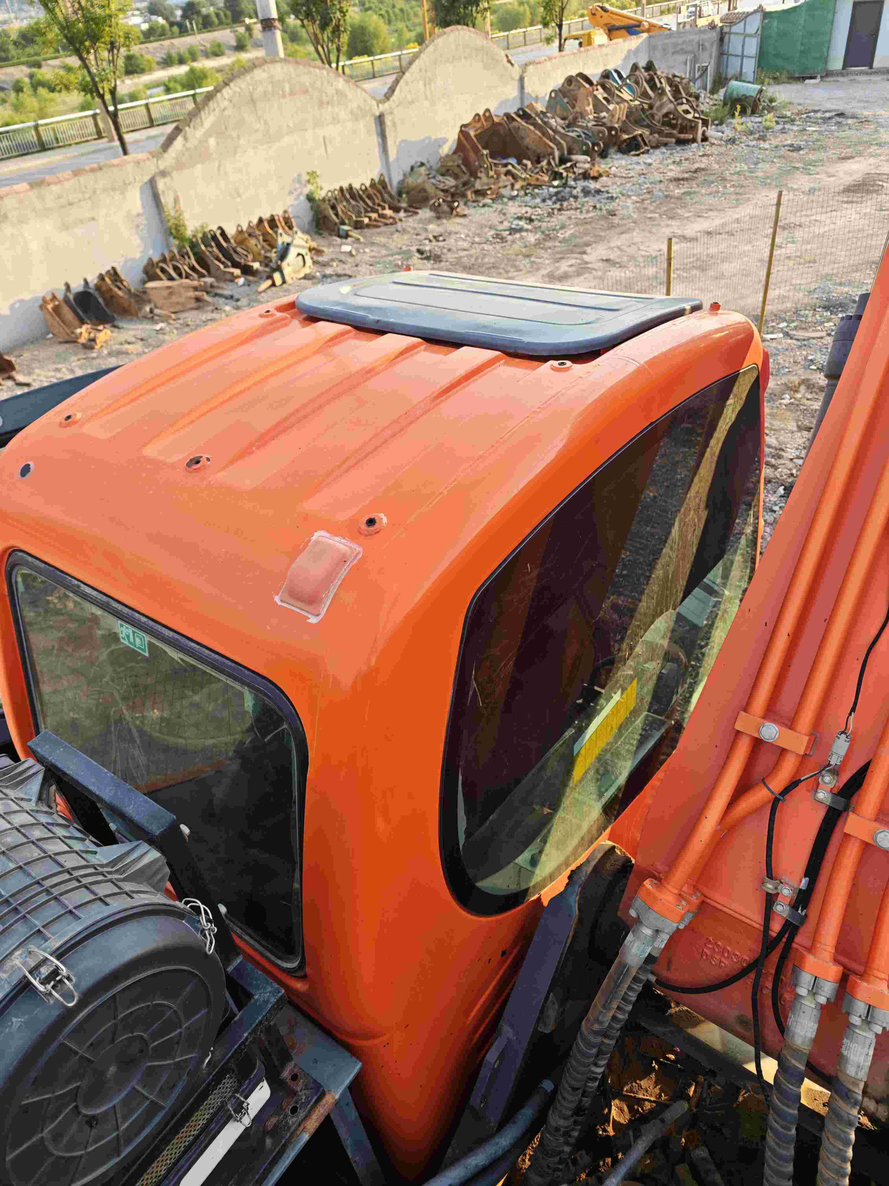 Buy Doosan 60-7 Used Excavator / 16