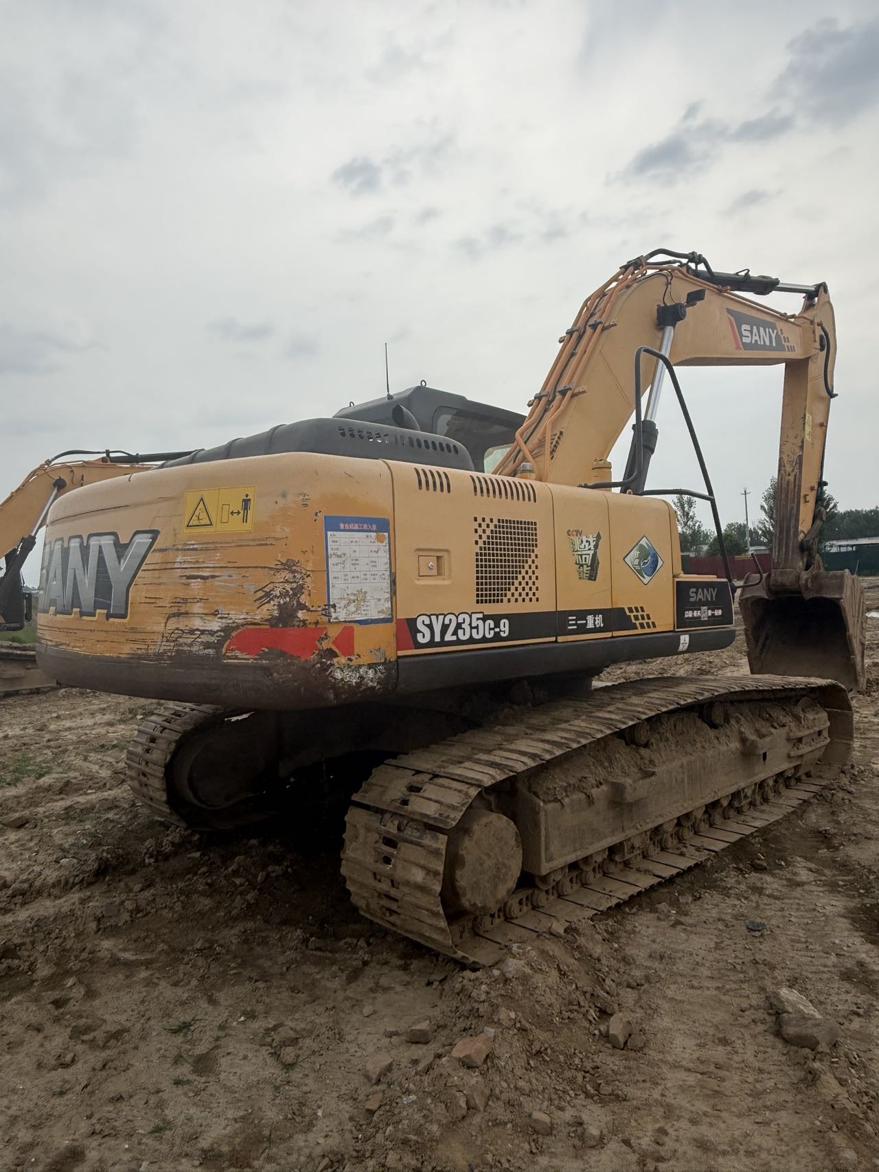 Buy Sany 235C-9 Used Excavator / 2