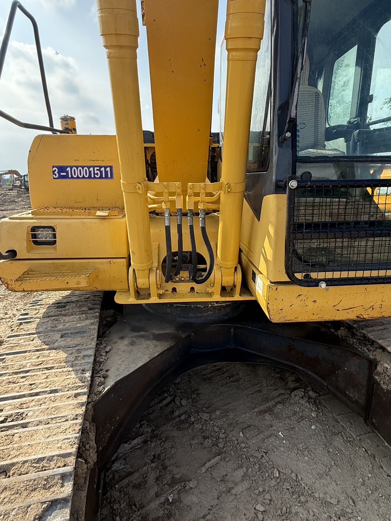 Buy Komatsu PC130-7 Used Excavator / 6