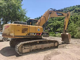 Buy Sany SY200C Used Excavator / 3 Buy Sany SY200C Used Excavator / 3