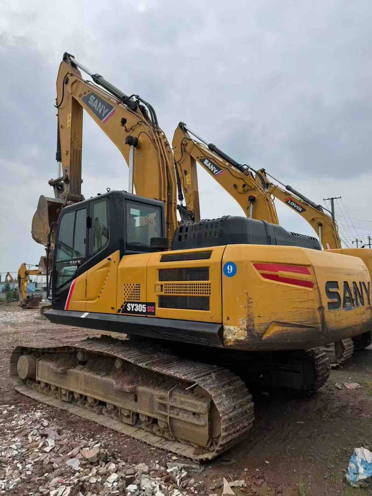Buy Sany SY245H Used Excavator / 2