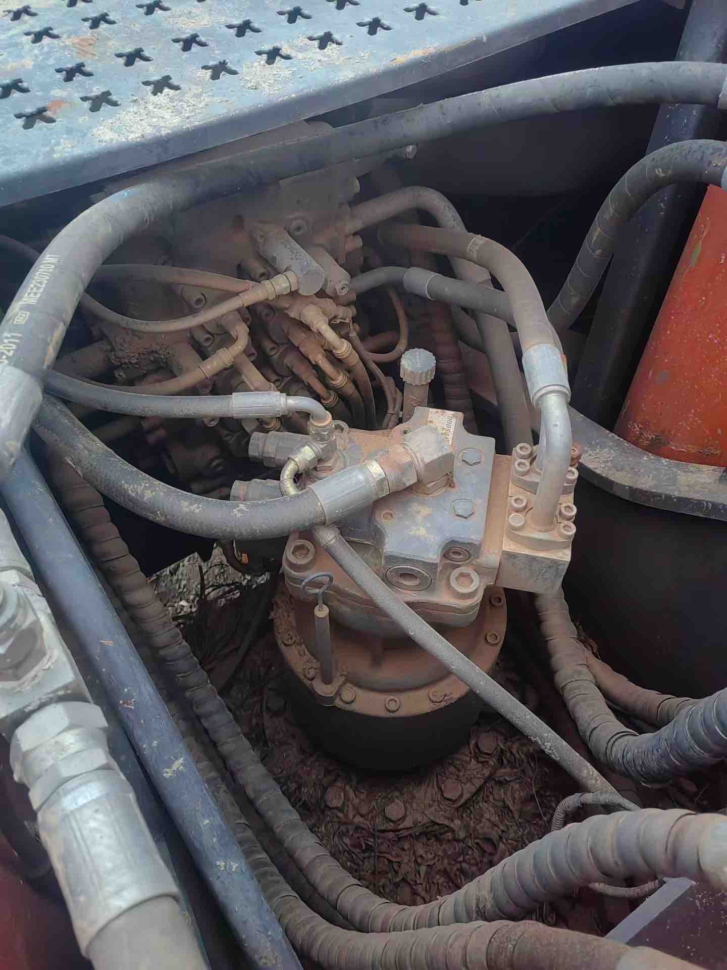 Buy Doosan 220LC-V Used Excavator / 7
