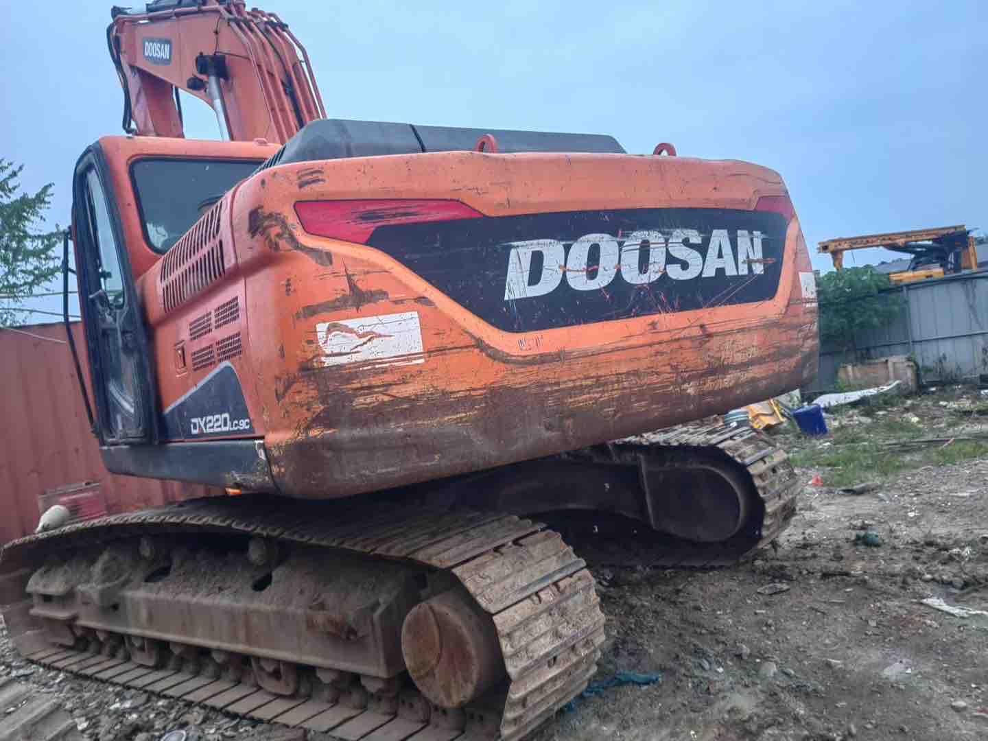 Buy Doosan 220LC-V Used Excavator / 2