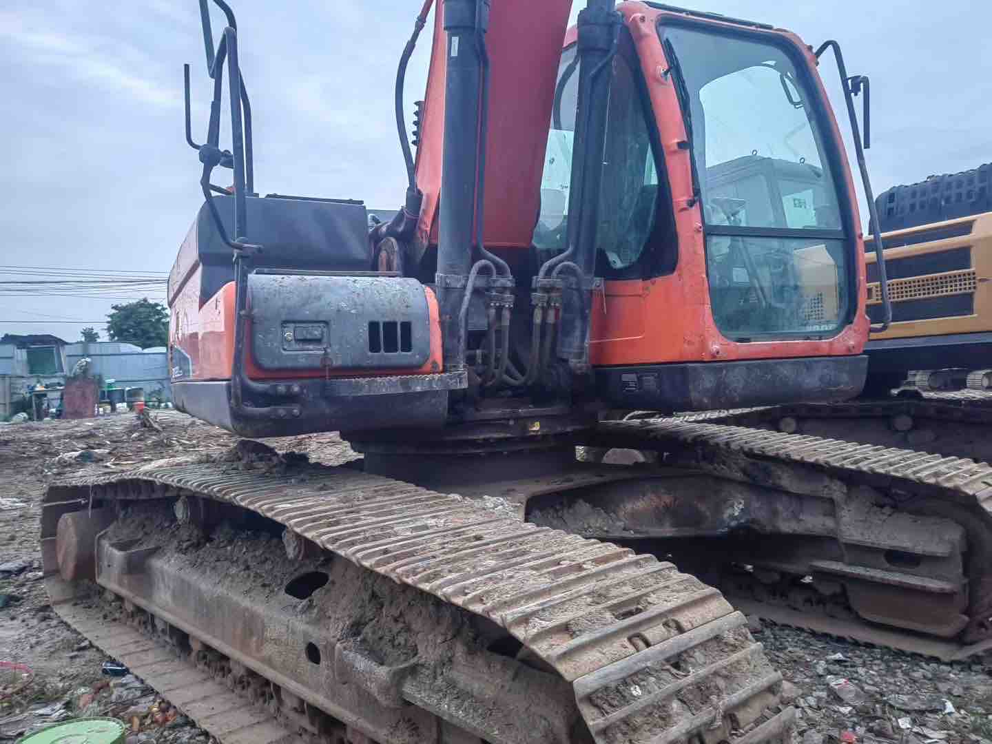 Buy Doosan 220LC-V Used Excavator / 5