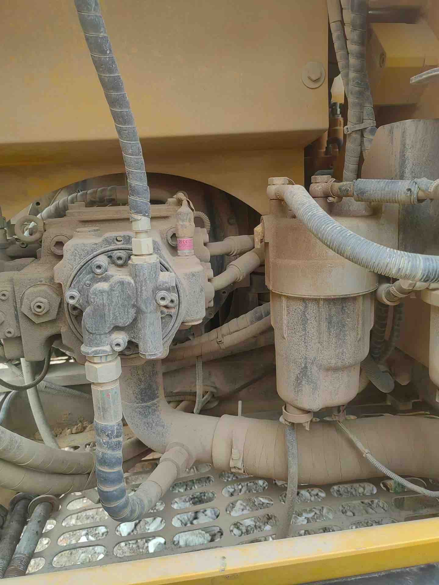 Buy Sany C135-10 Used Excavator / 4