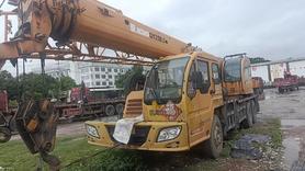 Buy XCMG QY20B.5 Used Crane / 4 Buy XCMG QY20B.5 Used Crane / 4