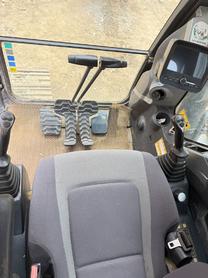 Buy Hyundai 225LC-9T Used Excavator / 12 Buy Hyundai 225LC-9T Used Excavator / 12