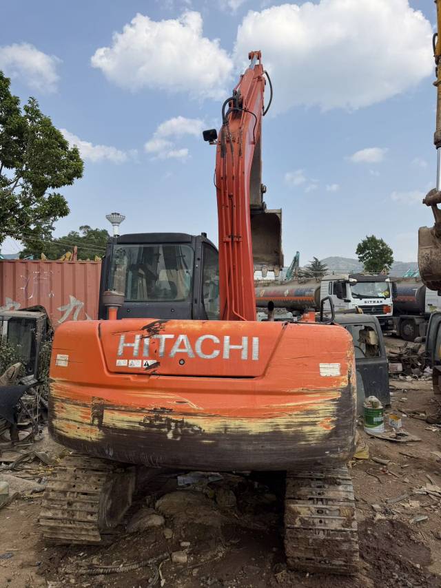Buy Hitachi EX70 Used Excavator / 3
