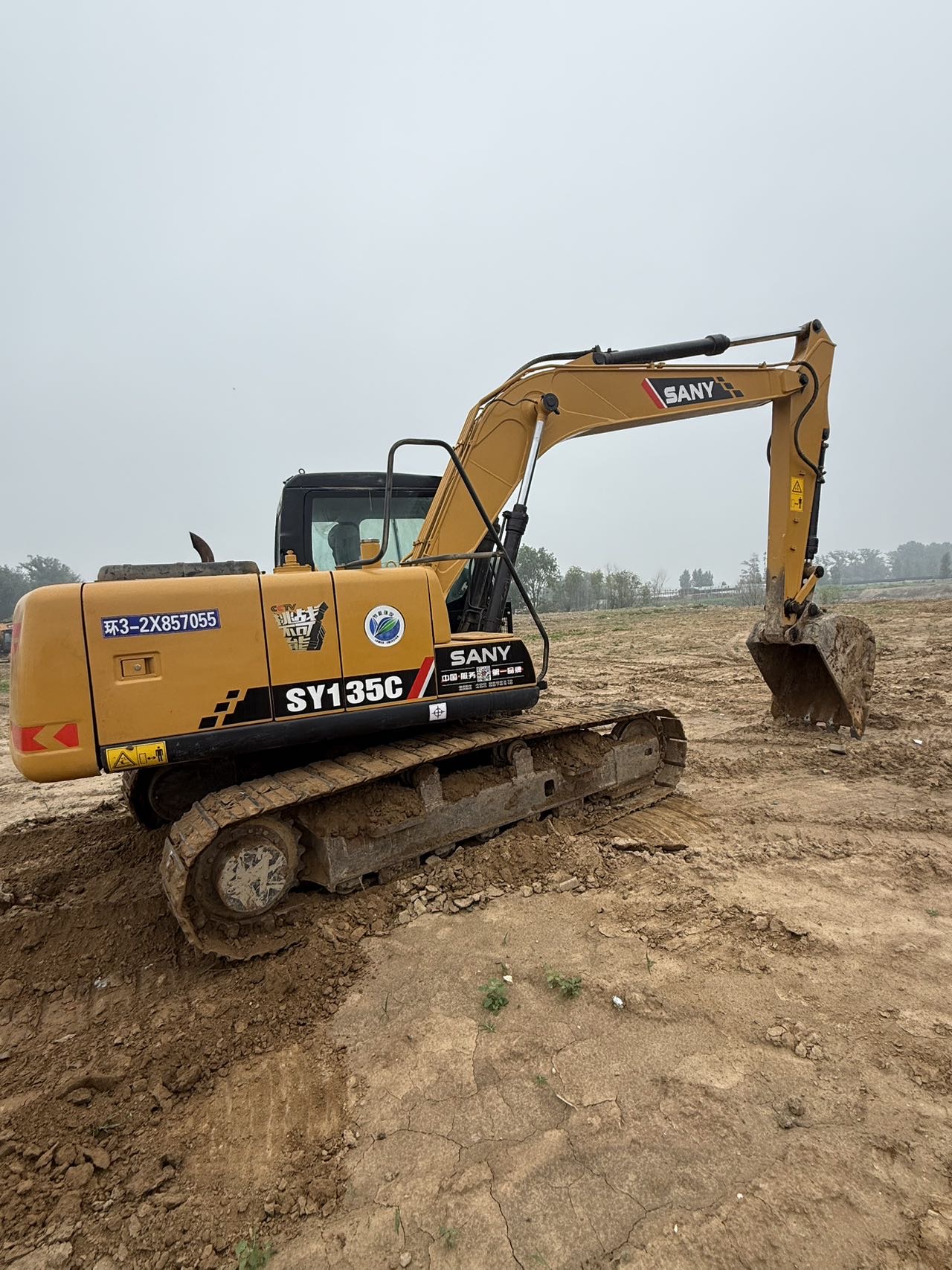 Buy Sany C135-10 Used Excavator / 3