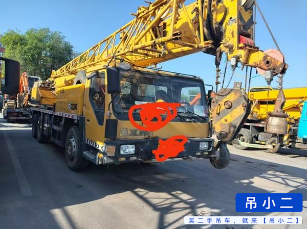 Buy XCMG QY20G Used Crane / 3