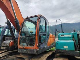 Buy Doosan 220LC-V Used Excavator / 2 Buy Doosan 220LC-V Used Excavator / 2