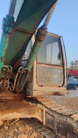 Buy Kobelco 200-8 Used Excavator / 3 Buy Kobelco 200-8 Used Excavator / 3