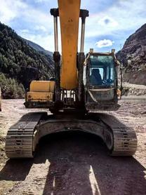 Buy Sany SY245H Used Excavator / 8 Buy Sany SY245H Used Excavator / 8