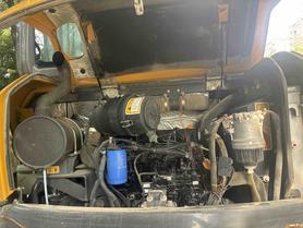 Buy XCMG XE60WA Used Excavator / 13 Buy XCMG XE60WA Used Excavator / 13
