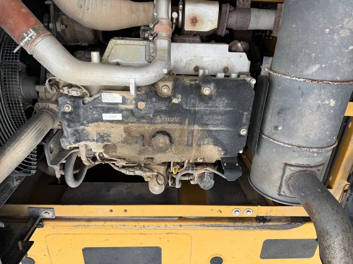 Buy Sany SY200C Used Excavator / 6