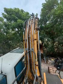 Buy Liebherr R924 Used Excavator / 4 Buy Liebherr R924 Used Excavator / 4