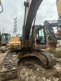 Buy Volvo EC200DAG Used Excavator / 6 Buy Volvo EC200DAG Used Excavator / 6