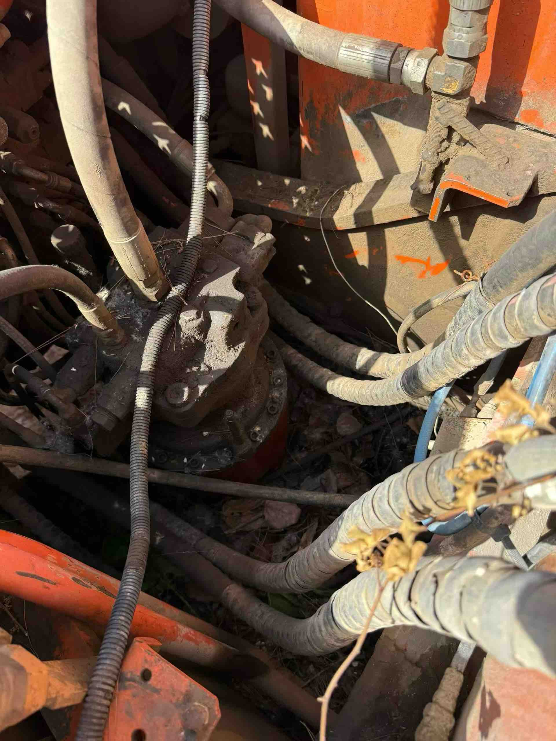 Buy Doosan 215-7 Used Excavator / 3