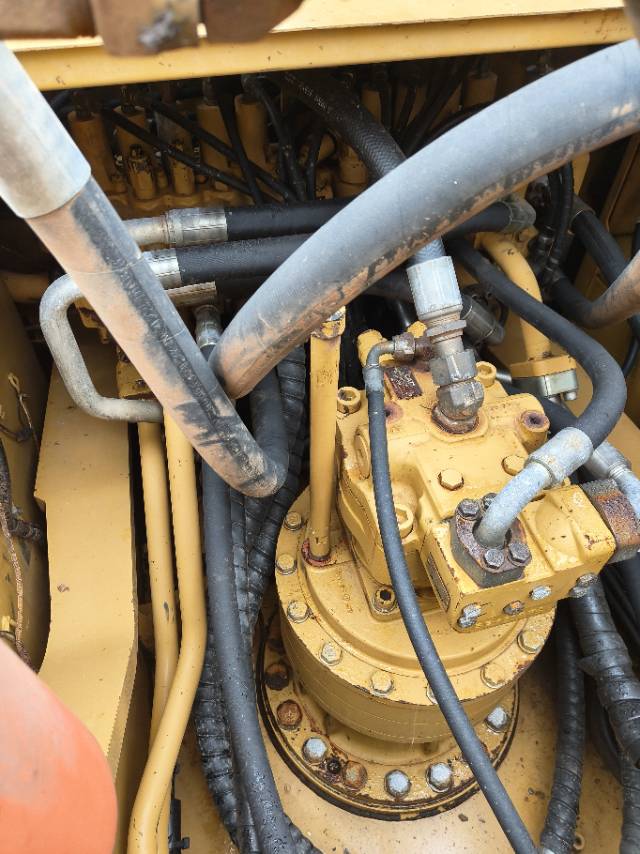 Buy Caterpillar 329E Used Excavator / 9