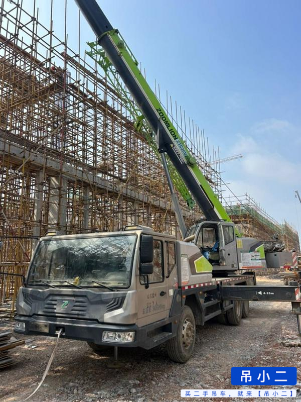 شراء رافعة Zoomlion ZTC201V551 مستعملة / 2
