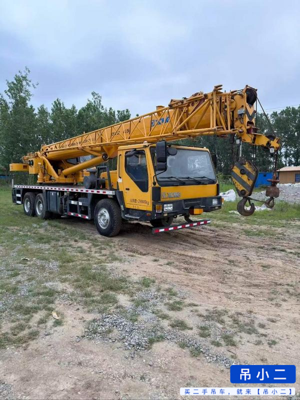 Buy XCMG Used Crane / 4