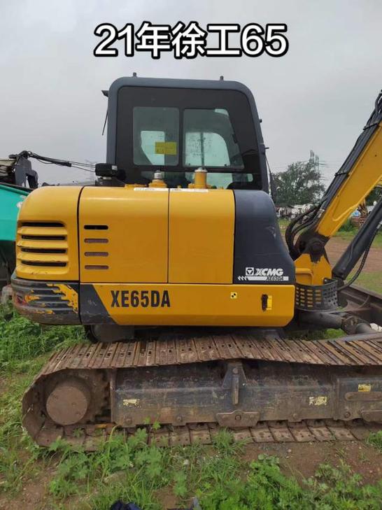 Buy XCMG XE65DA Used Excavator / 1