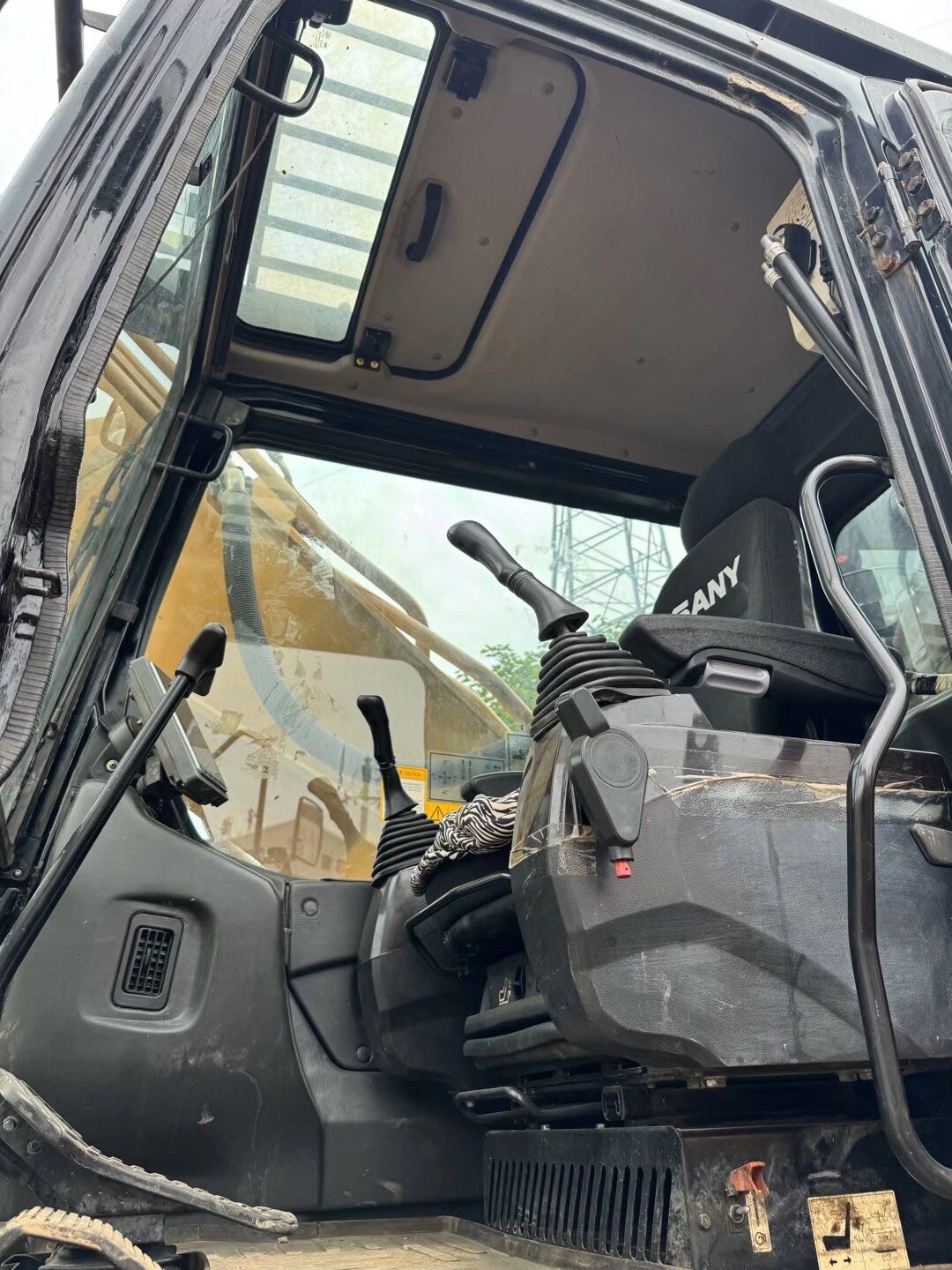 Buy Sany 75C-9 Used Excavator / 9