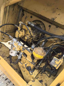Buy Caterpillar CT70-8G Used Excavator / 6 Buy Caterpillar CT70-8G Used Excavator / 6